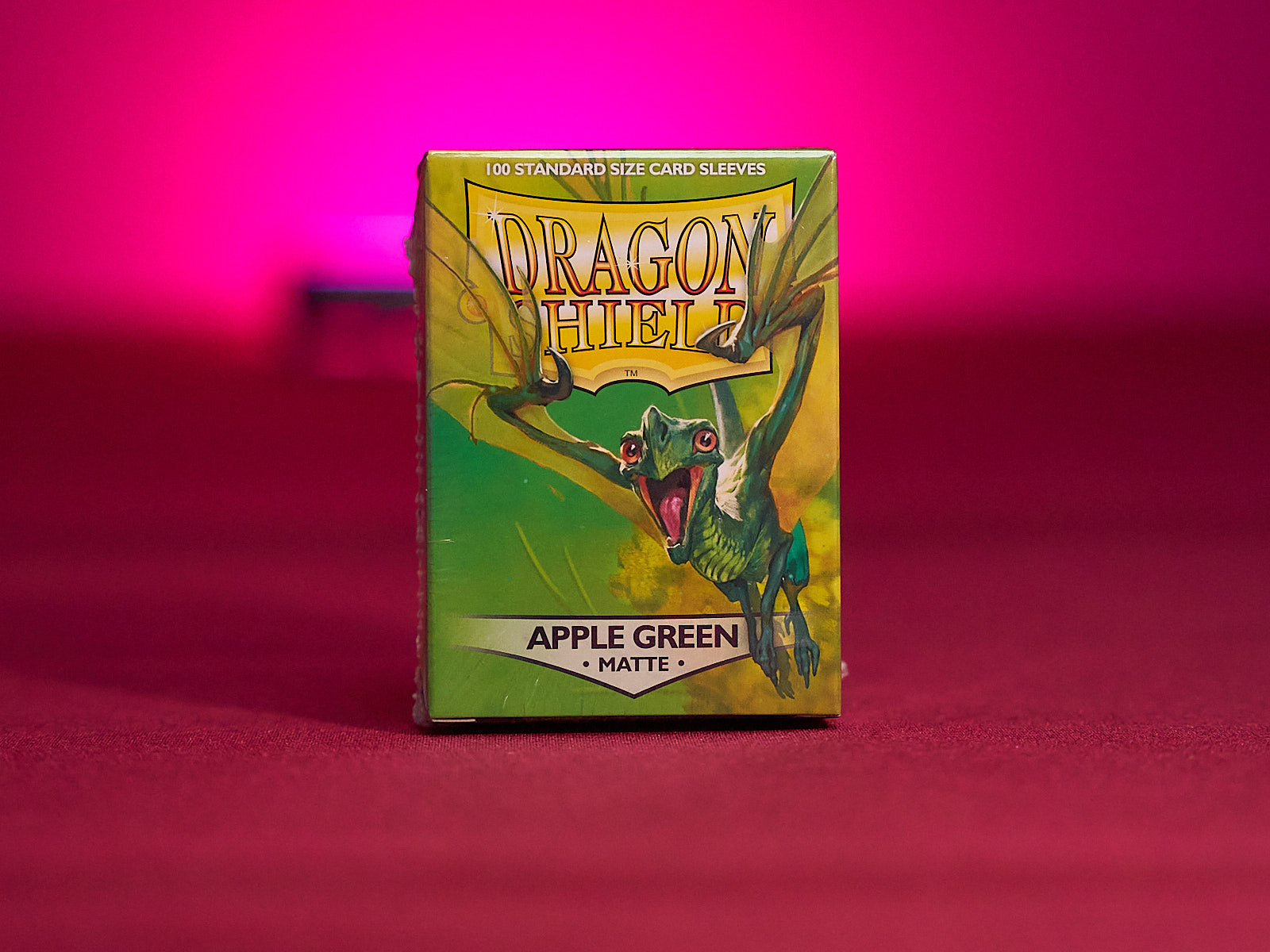 Dragon Shield Matte Verde Manzana (100)